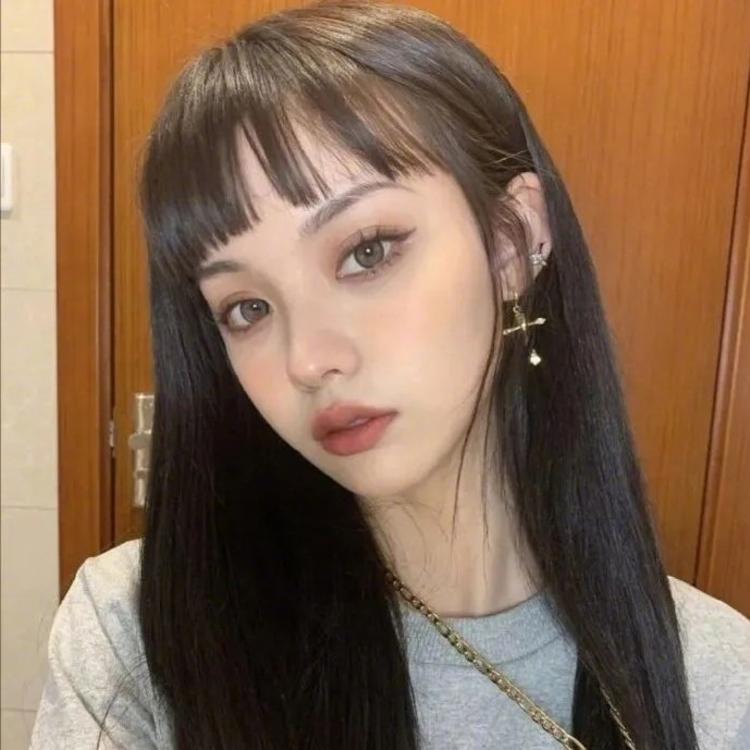 绯村剑心（原名：绯村心太；身份：飞天御剑流十四代传人、“刽子手拔刀斋”） - 欧美电影中字在线观看 - 云端直播
